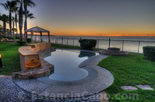Jacuzzi with ocean view