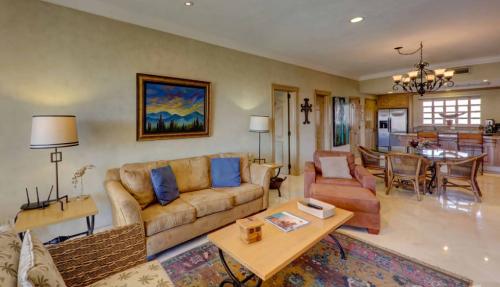 Villa La Estancia #1604 Main Living/Dining/Kitchen